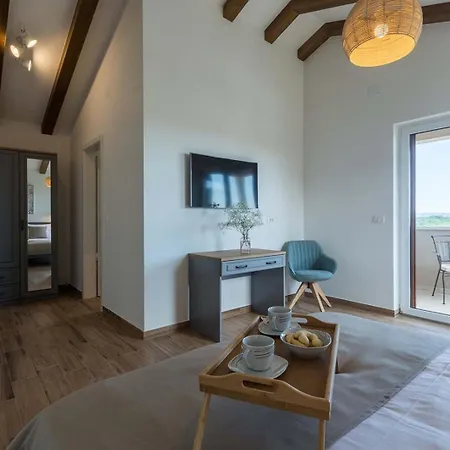 Skarline Villa Donje Baredine
